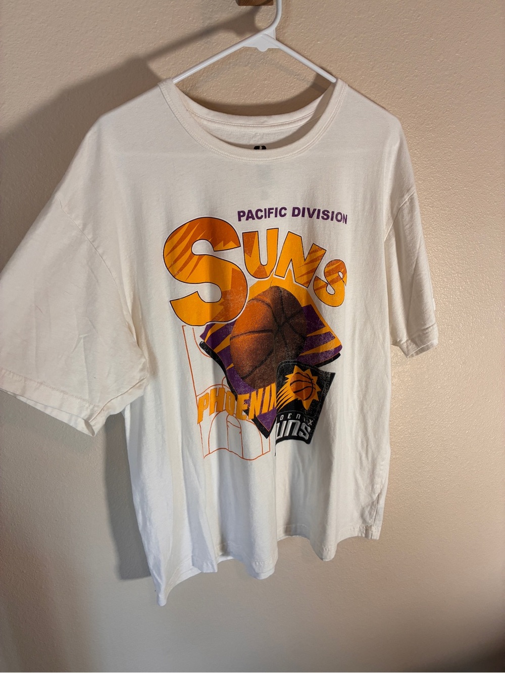 Vintage Pheonix Suns Logo Grapgic Tee - White with Black